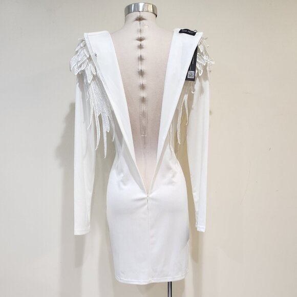 💥STUNNING!💥3D Embroidered Lace Appliqué "Angel Wings" Dress in White - Picture 10 of 16